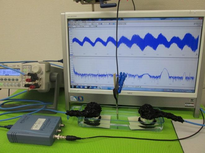 超音波の発振制御技術を開発