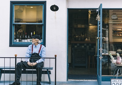 鵠沼に出店した頃のエドワードさん