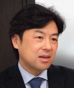 西村剛敏氏