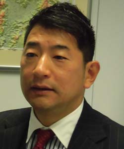 代表取締役社長　西山和輔氏