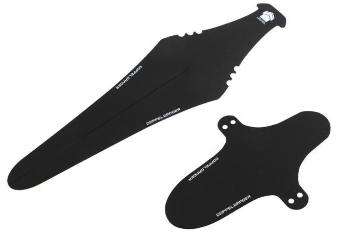 自転車での通勤・通学に必携。クリアファイルより軽量な携帯できるマッドガード発売。