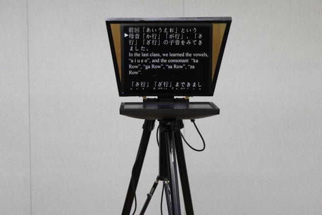 テレプロンプター（格安版）販売開始（19インチ28,8000円）