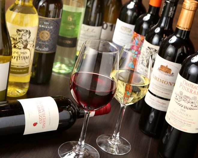 1000円でワイン飲み放題！「Cinema Cafe PIZZERIA BAR NAPOLI」で開催