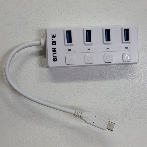 個別電源スイッチ付き！Type-C to USB 3.0 × 4 ポート HUB