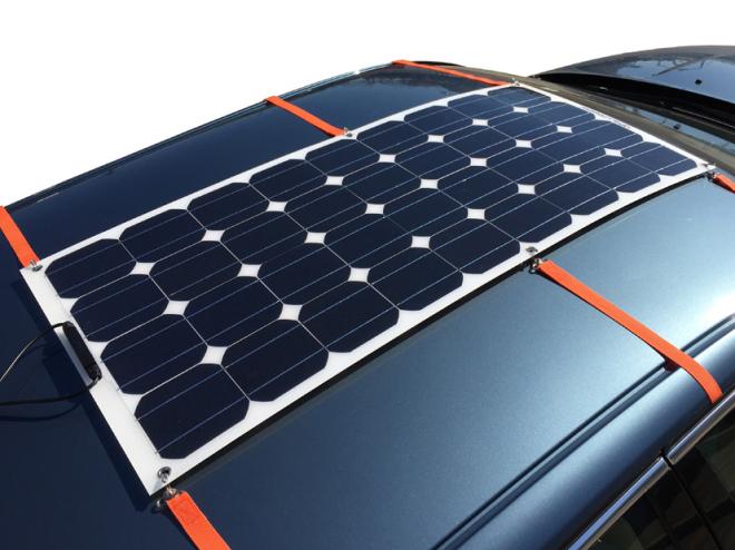 工具不要で着脱可能な車載用太陽光発電システムを初公開