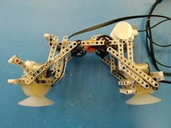 窓拭きロボットなど展示　大谷技研　ロボットイノベーション2012