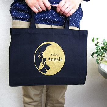 ノベルティグッズ名入れ制作事例のご紹介 「大阪のネイルスクールが制作したオリジナルバッグ」